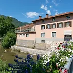 Διαμέρισμα Grande Al Ponte. Situato Vicino All'ospedale, Al Parco E Al Centro Citta