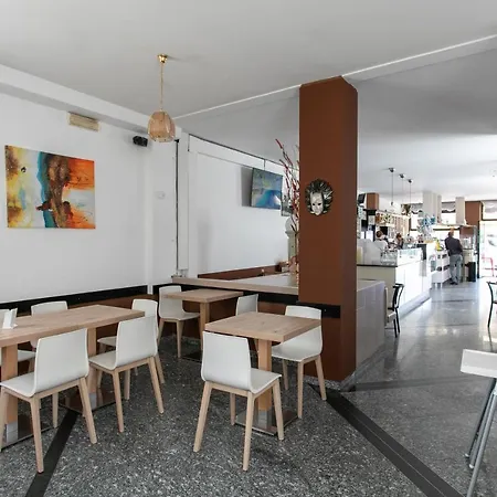 Grande Al Ponte. Situato Vicino All'ospedale, Al Parco E Al Centro Citta