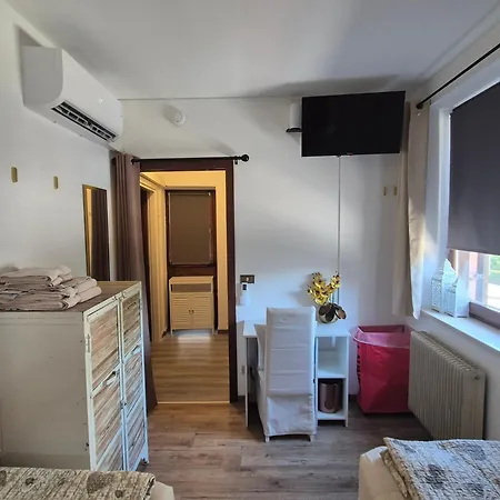 Grande Al Ponte. Situato Vicino All'ospedale, Al Parco E Al Centro Citta Apartment *