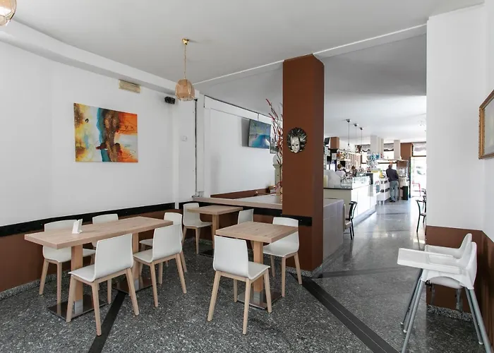 Grande Al Ponte. Situato Vicino All'ospedale, Al Parco E Al Centro Citta