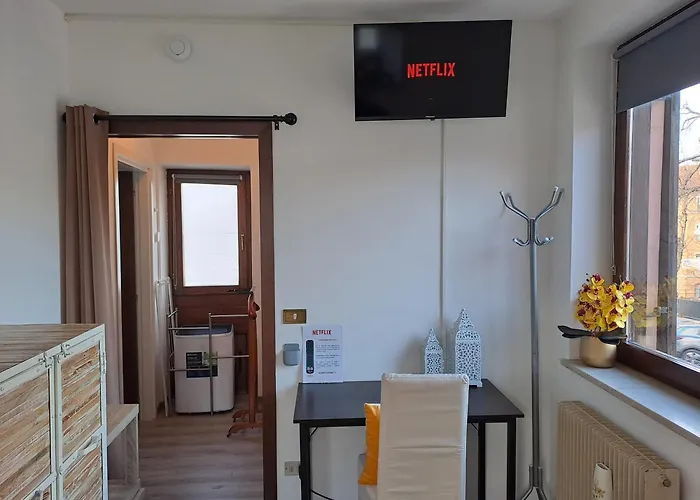 Grande Al Ponte. Situato Vicino All'ospedale, Al Parco E Al Centro Citta